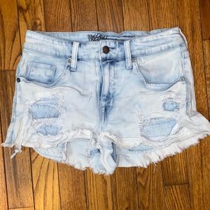 Light Jean shorts.